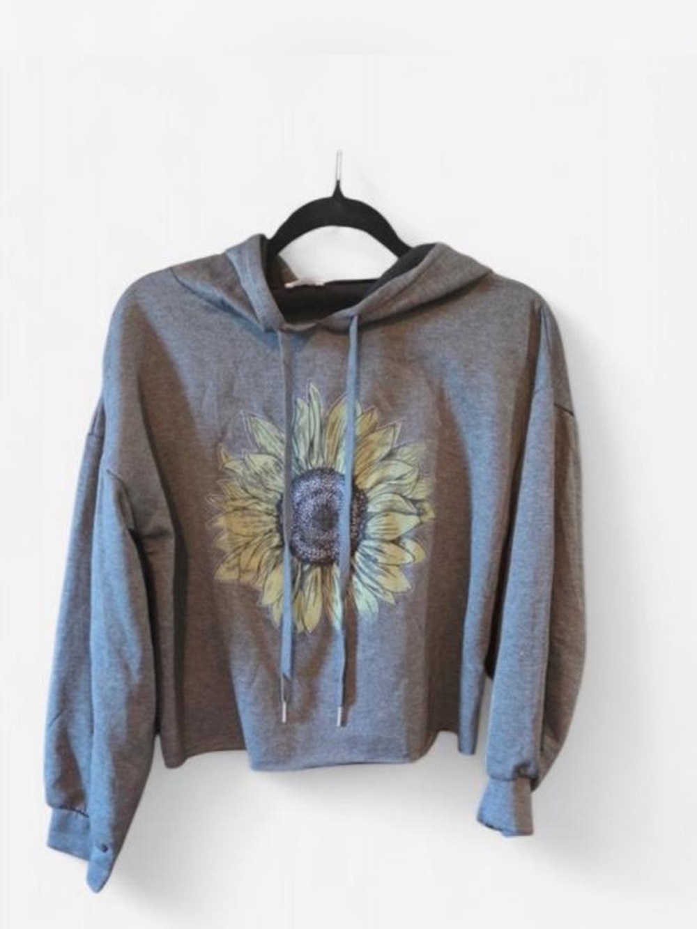 Le Lis Gray Sunflower Crewneck Hoodie Sweater